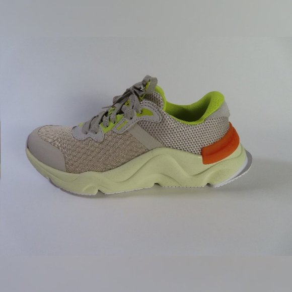 Sorel Kinetic RNEGD Lace Shoes - Picture 6 of 7